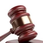 शीना बोरा प्रकरण: मुंबई कोर्टाने पीडितेचा लॅपटॉप निष्पक्ष चाचणीसाठी सादर करण्याचे आदेश दिले आहेत.