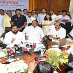 ठाणे जिल्ह्यात ‘माझं गाव आरोग्य संपन्न गाव’ मोहिमेचा निर्धार: उपमुख्यमंत्री एकनाथ शिंदे यांच्या उपस्थितीत आढावा बैठक संपन्न