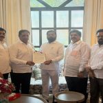 उल्हासनगर शहराच्या विविध प्रलंबित प्रश्नांबाबत उपमुख्यमंत्री एकनाथ शिंदे तसेच खासदार श्रीकांत शिंदे यांच्या समवेत महत्त्वपूर्ण बैठक संपन्न