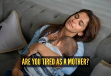 आई मानसिकदृष्ट्या खचलेली 5 चिन्हे
