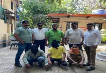 उडीसा राज्यातून उल्हासनगरात गांजाची तस्करी करण्यासाठी आलेल्या दोघांना रिक्षा चालकासह अटक: ८ लाख ६३ हजार रुपये किमतीचा गांजा जप्त