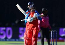 महिला T20 विश्वचषक: डॅनी व्याट-हॉजच्या शतकामुळे इंग्लंडने श्रीलंकेवर विक्रमी विजय मिळवला
