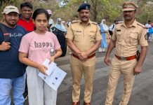 नीट परीक्षार्थी विद्यार्थीच्या मदतीला धावून आले अंबरनाथ पोलीस