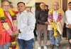 उल्हासनगरातील राजकीय गुरूला गुरुपौर्णिमेच्या शुभेच्छा देण्यासाठी शिवसेनेच्या पदाधिकारी व कार्यकर्त्यांची गर्दी