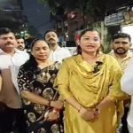 महापौर अश्विनी निकम यांचा पॅनल क्रमांक १५ मध्ये पाहणी दौरा; ३० सेक्शन रस्त्याचे काम चार-पाच दिवसांत सुरू करण्याचे आश्वासन