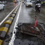 मुंबईत आणखी एक शोकांतिका : नागरी काम सुरू असताना उघड्या मॅनहोलमध्ये पडून व्यक्तीचा मृत्यू