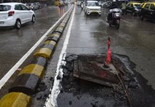 मुंबईत आणखी एक शोकांतिका : नागरी काम सुरू असताना उघड्या मॅनहोलमध्ये पडून व्यक्तीचा मृत्यू