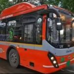 गोरेगाव येथे बेस्ट बसने ऑटोला धडक दिल्याने दोन जखमी