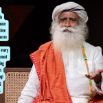 सद्गुरूंनी दिलेला दिवसाचा अवतरण: “काहीही करू नका कारण तुम्ही खूप आधी निर्णय घेतला आहे आणि तुम्हाला कोणताही पर्याय नाही असे वाटत आहे. तुम्ही दररोज तुमच्या जीवनाचा पुनर्विचार केला पाहिजे. जेव्हा प्रत्येक क्षण निवडीचा असतो, तेव्हा तुम्ही जे काही करता ते सुंदर बनते.”; विश्लेषणाशिवाय नित्यक्रमांचे पालन करण्याचा योगी कोणता सल्ला देतात.