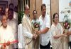 काँग्रेसच्या विरोधी पक्षनेत्या अंजली साळवे यांच्या नवीन कार्यालयाचे माजी खासदार हुसेन दलवाई आणि माजी आमदार तथा काँग्रेसचे महासचिव राजन भोसले यांच्या उपस्थितीत उद्घाटन