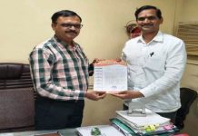 उल्हासनगर महापालिकेच्या शाळांतील विद्यार्थ्यांना गणवेश व शैक्षणिक साहित्य वितरणात विलंब; विजय कदम यांचे प्रशासनाला निवेदन