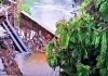मुसळधार पावसामुळे बदलापुरात नाल्या जवळील संरक्षण भिंत कोसळली