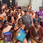 मैत्री दिनानिमित्त निसर्गाशी अनोखी मैत्री ; आशा सेविकांना १०० रेनकोट व ५० औषधी वृक्षांचे वाटप